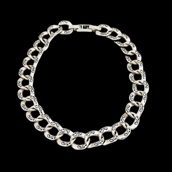 Vintage Brighton Silver Tone Interlocking Etched Scroll Necklace w/Heart Tin - Picture 10 of 10